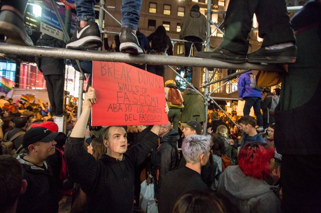 Hey, that sign has some pretty good advice.