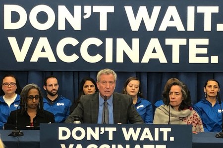 Mayor Bill de Blasio announcing the emergency vaccination order last week.