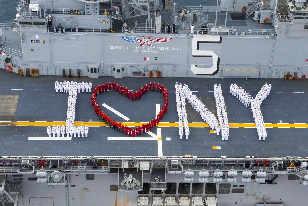 05b1201a727179029901_807bf03ad9_k-jpg.jpeg Sailors onboard the multipurpose amphibious assault ship USS Bataan (LHD 5) pose for a "I heart New York" photograph in preparation for Fleet Week New York in 2016. (U.S. Navy photo by Mass Communication Specialist 3rd Class Raymond Minami/)