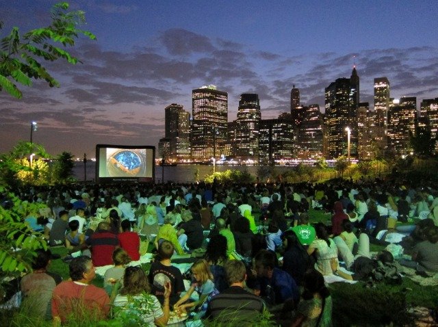 At Brooklyn Bridge Park, you can get great views and get films.