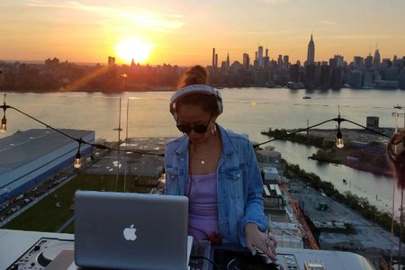 This photo of the sunset, taken from Williamsburg, has nothing to do with the headline of this link roundup.