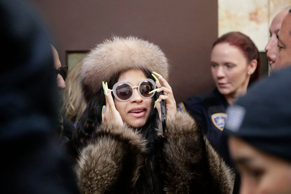 16478330dshutterstock_editorial_10079746b_huge-jpg.jpeg Cardi B leaves Queens County Criminal Court on January 31, 2019<br>