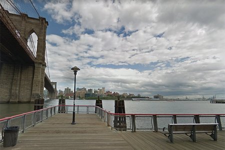 2018_08_bklynbridgeembank.jpg