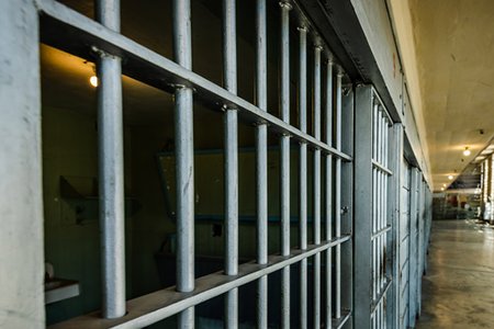 2018_08_prison2.jpg
