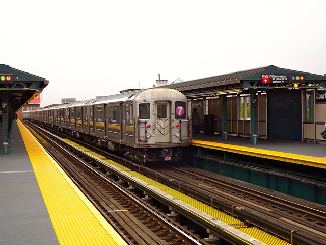 2019_03_7train.jpg