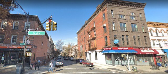 5th Avenue and 6th Street, in Park Slope, Brooklyn, around where last night's boom happened. Via Googlemaps.