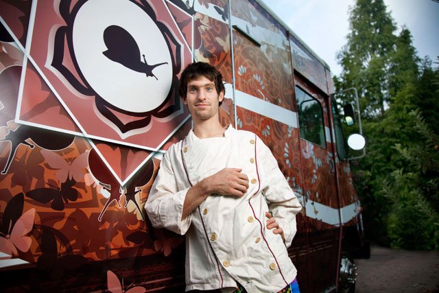 2cinnsnail1011.jpg Chef Adam Sobel