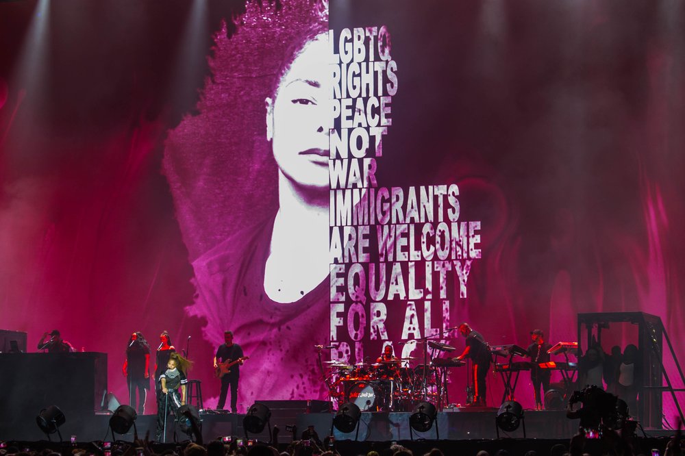 330ce94fbpanoramasat-142-jpg.jpeg Janet Jackson<br/>