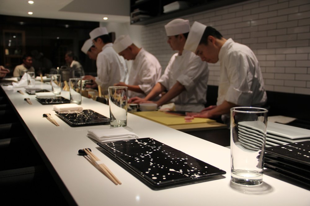 Nakazawa, center