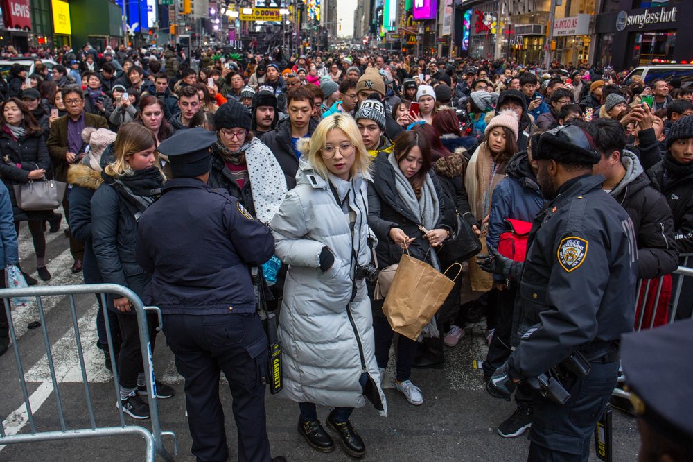 57b5ec4f2nyeday-7-jpg.jpeg (Scott Lynch / Gothamist)