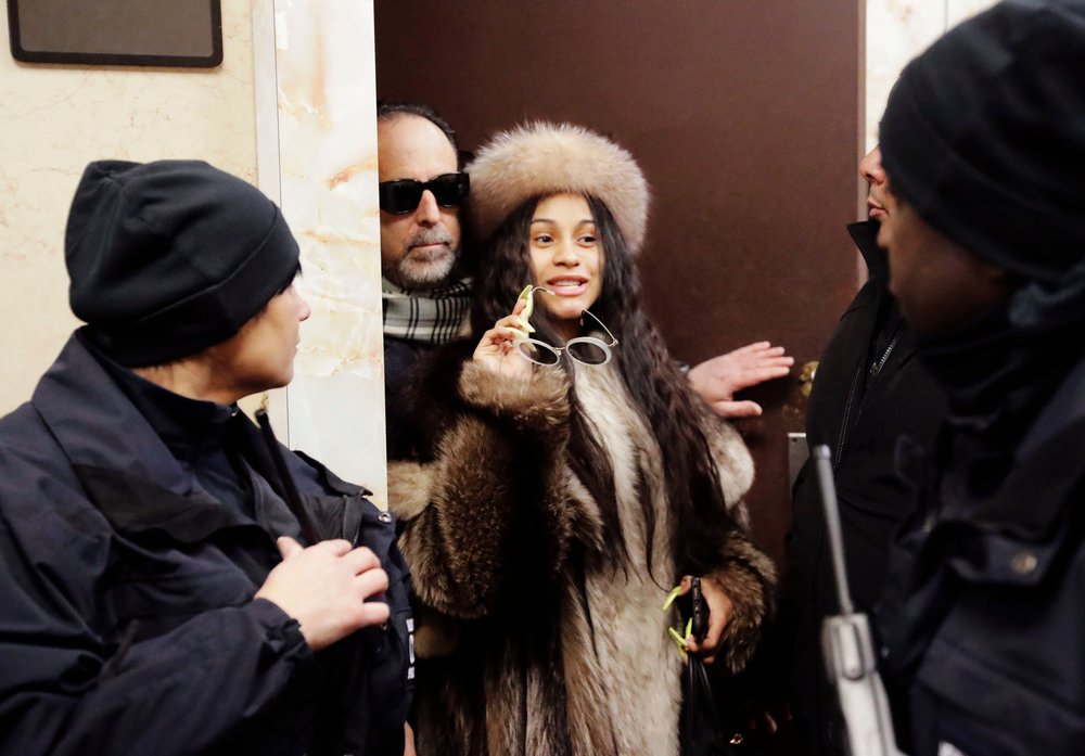 72c112f61shutterstock_editorial_10079747b_huge-jpg.jpeg Cardi B leaves Queens County Criminal Court on January 31, 2019<br>
