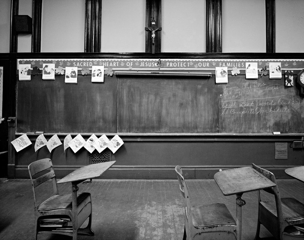 7c119f11fclassroom-st-john-s-grammar-school-21st-street-1976-jpg.jpeg