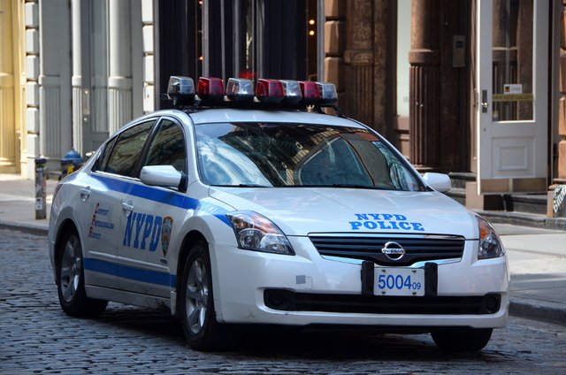 NYPDcar18a.jpg