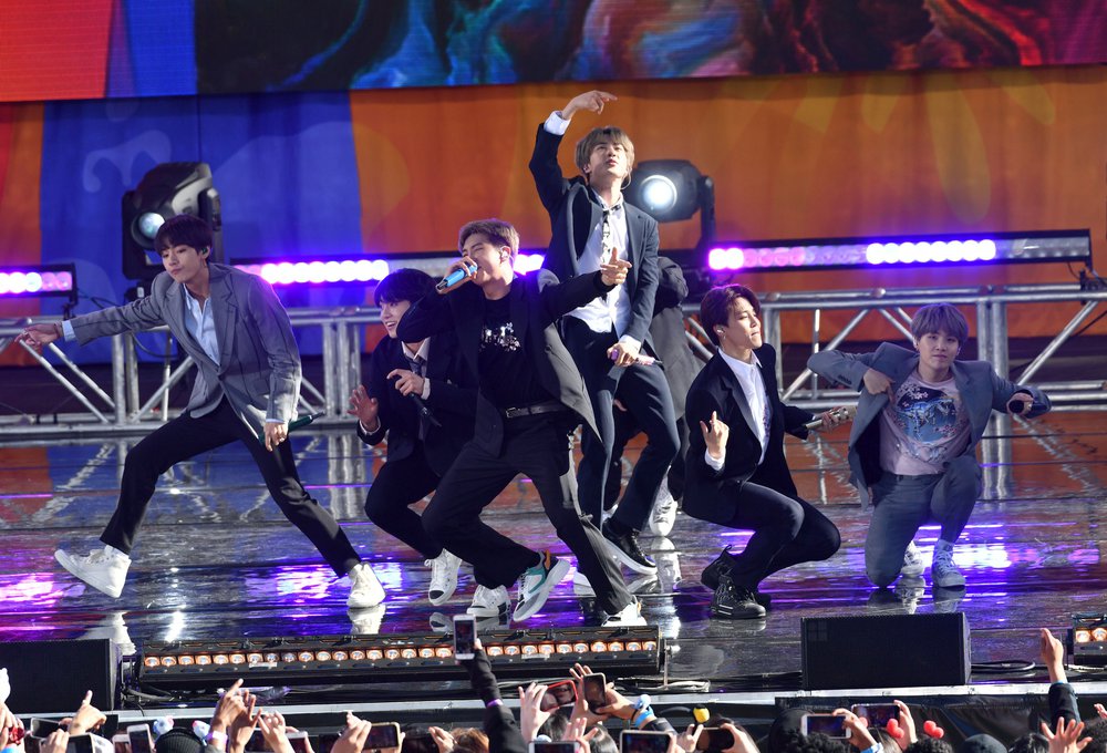adbdfb8c6shutterstock_10237608s-jpg.jpeg BTS performing on "Good Morning America"<br>