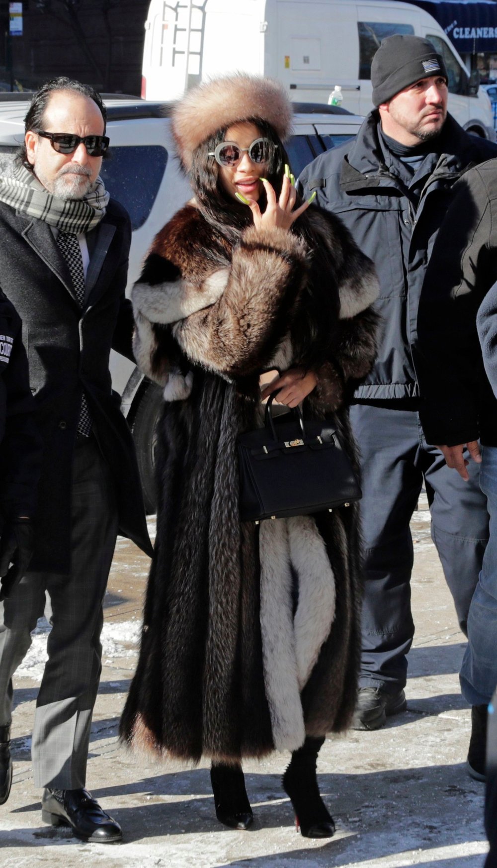 b8a288a2fshutterstock_editorial_10079746c_huge-jpg.jpeg Cardi B heads to Queens County Criminal Court on January 31, 2019<br>