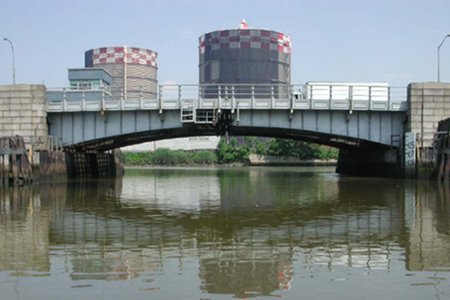 Metropolitan Avenue Bridge