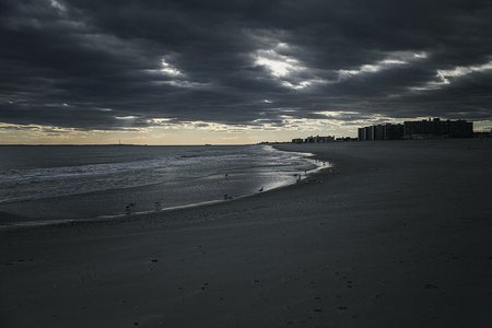 farrockaway081318.jpg