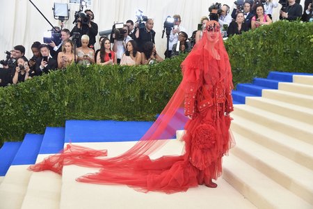 Katy Perry in Maison Marigela<br>
